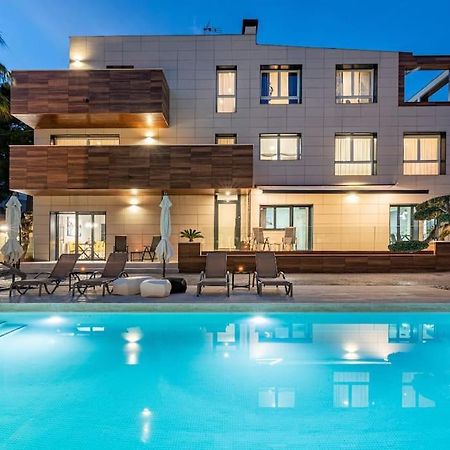 Luxury Casa Con Piscina, Wifi, 150M Dal Mare Apartman Miami Playa Kültér fotó