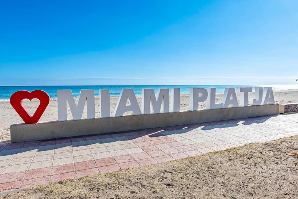 Luxury Casa Con Piscina, Wifi, 150M Dal Mare Apartman Miami Playa Kültér fotó
