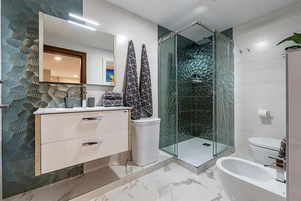 Luxury Casa Con Piscina, Wifi, 150M Dal Mare Apartman Miami Playa Kültér fotó